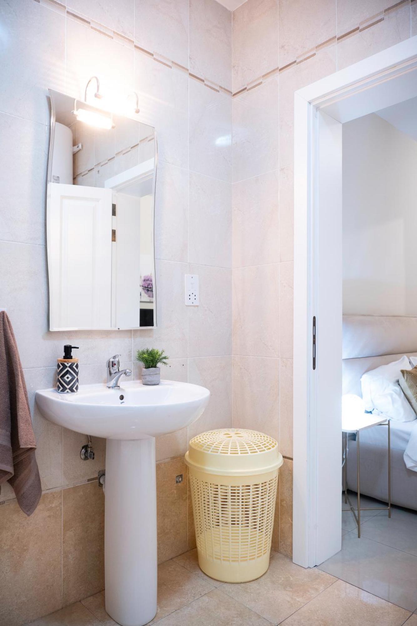 Golden Harbour - 2 Bedrooms, 2 Bathrooms Gzira Eksteriør billede