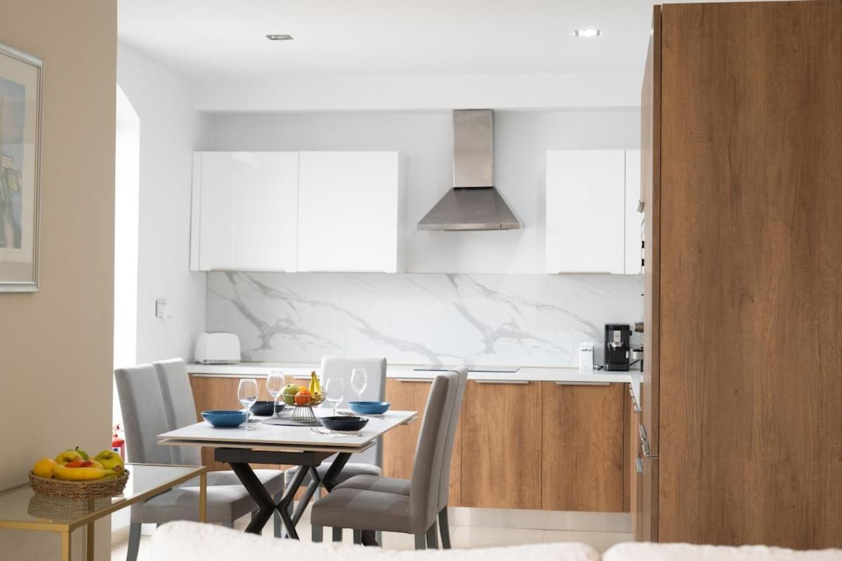 Golden Harbour - 2 Bedrooms, 2 Bathrooms Gzira Eksteriør billede